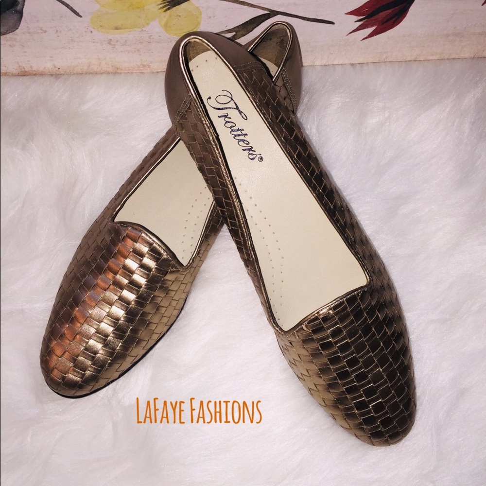 GOLD LEATHER TROTTERS WOVEN FLATS
